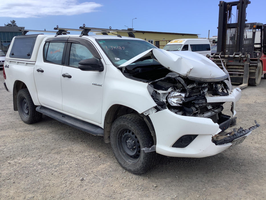 2018, Toyota, Hilux, SR TD DC 2.8D/4WD/6A