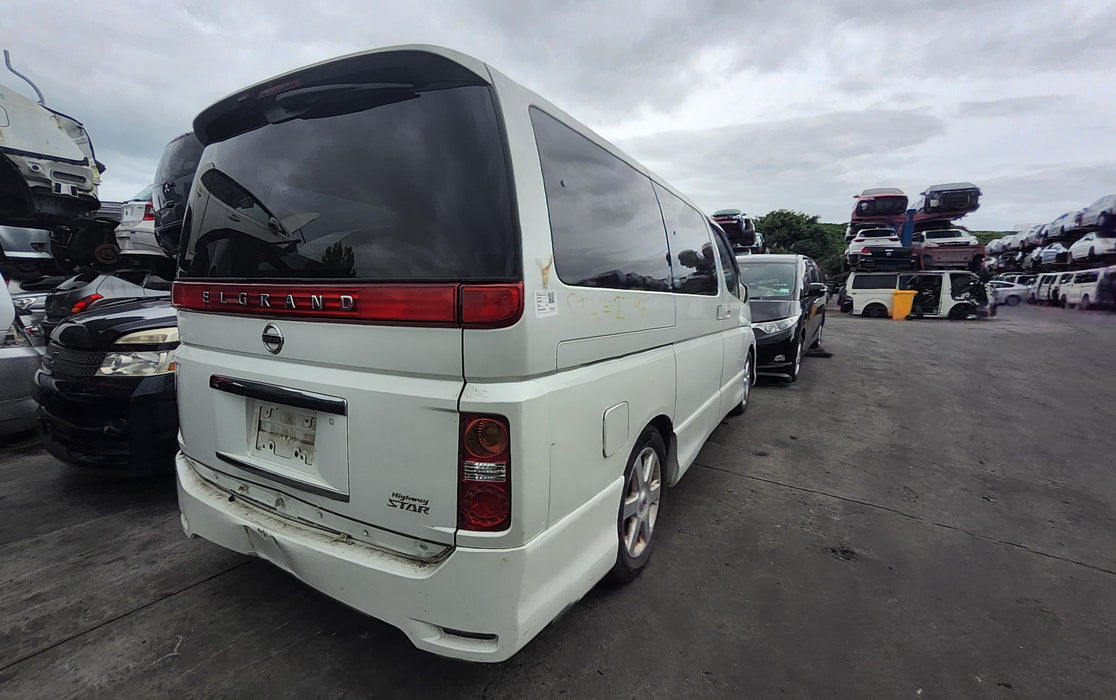 Nissan, Elgrand, ME51-013499