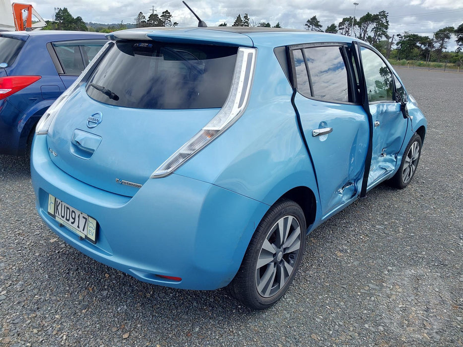 2016 Nissan Leaf  ZE0 5801 - Used parts for sale