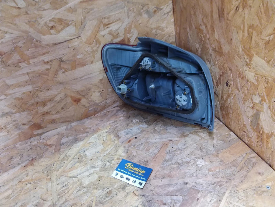 2004 Toyota Echo Vitz  Right Taillight