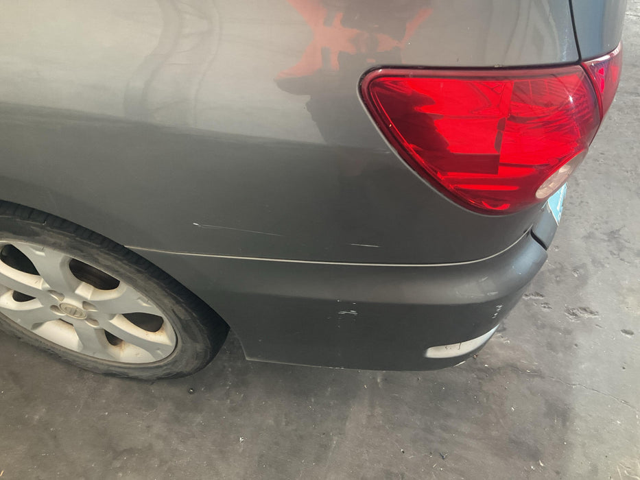 2005 Nissan Wingroad  Y12 5887 - Used parts for sale