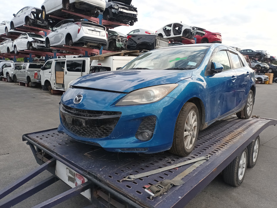 2011 Mazda 3 Axela Bl  5423 - Used parts for sale