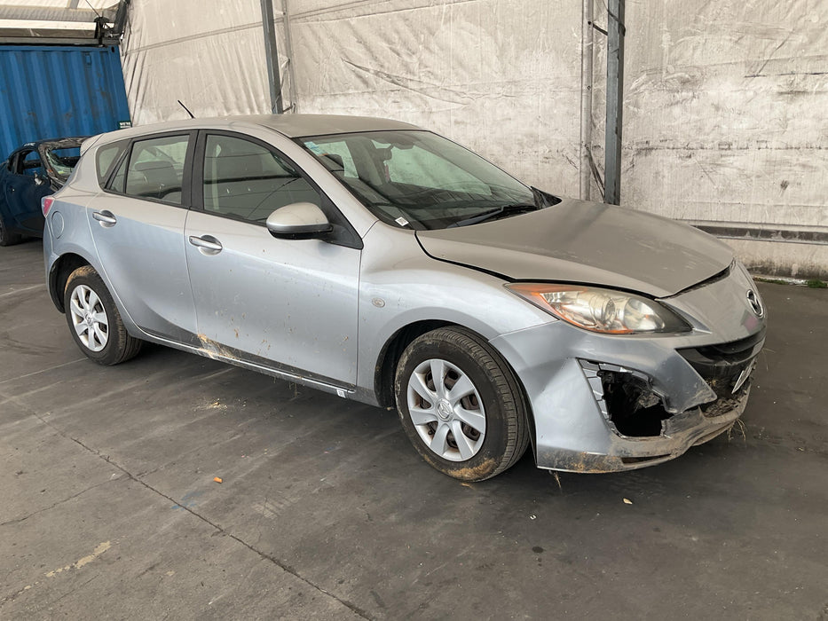 2011 Mazda Axela BL    5731 - Used parts for sale