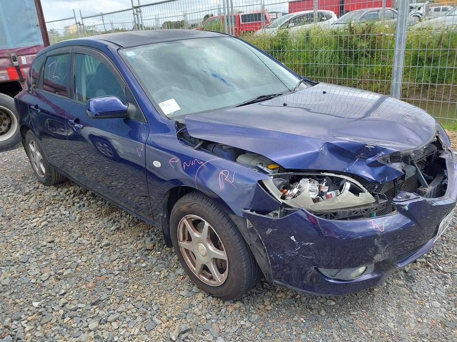 2005 Mazda 3 Axela Bk  5592 - Used parts for sale