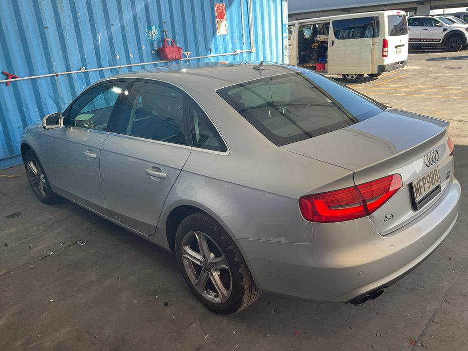 2014, Audi, A4, WAUZZZ8K2EA085199