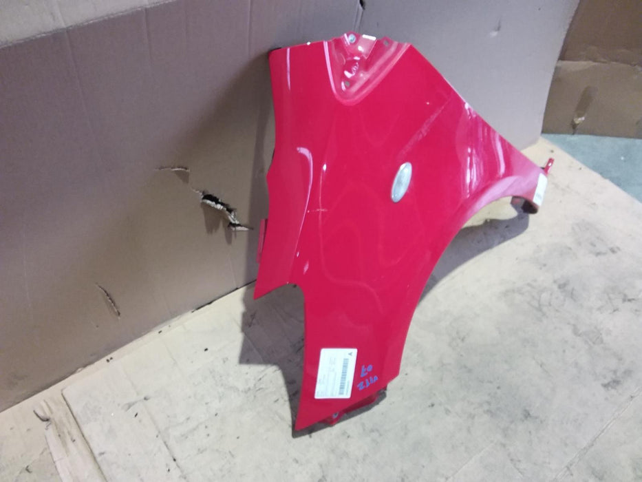 Toyota Yaris Vitz XP90 Yaris Left Guard