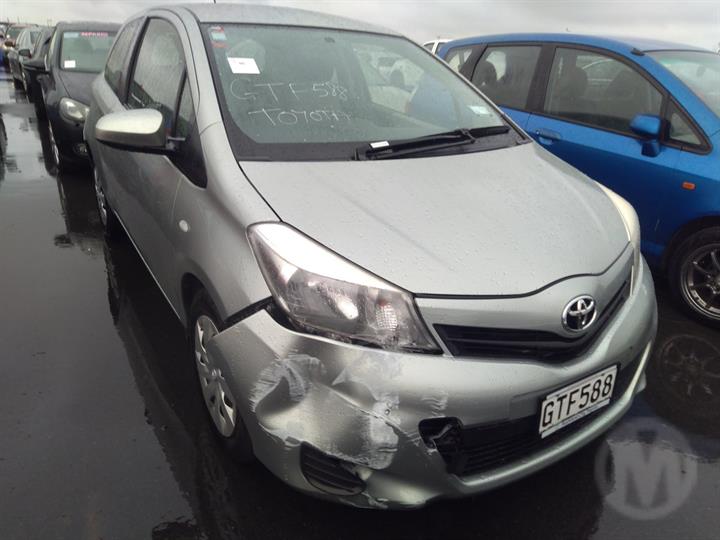 Toyota, Yaris, Vitz XP130