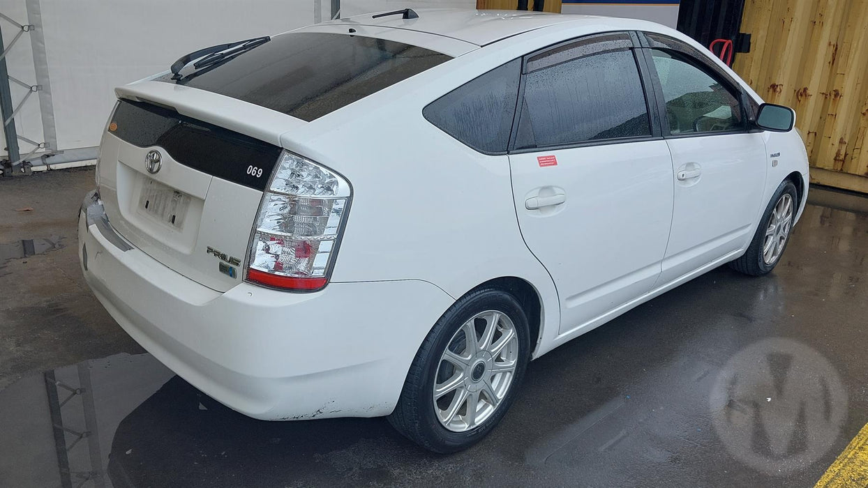 2009 Toyota Prius Hybrid W20 6368 - Used parts for sale