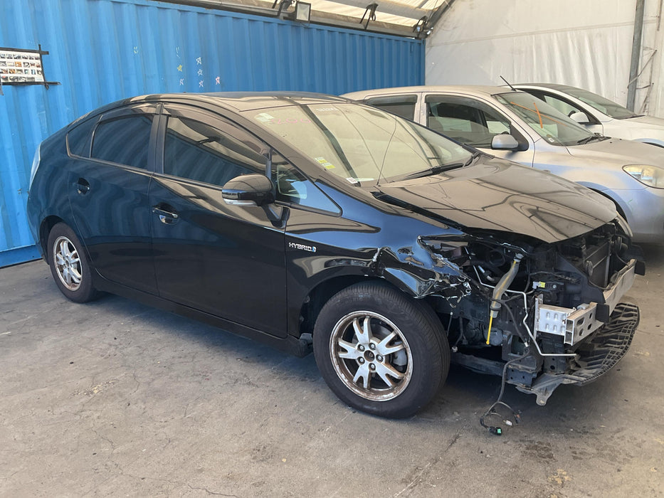 2010 Toyota Prius Hybrid W30 6153 - Used parts for sale