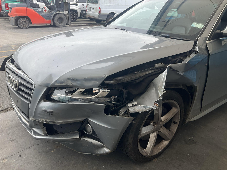 2009 Audi A4 2.0T FSI MULTI  5078 - Used parts for sale