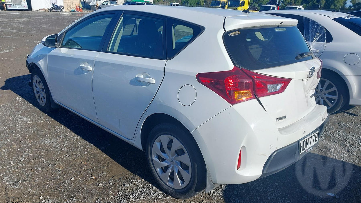 2013, Toyota, Corolla, GX 1.8P HATCH CV