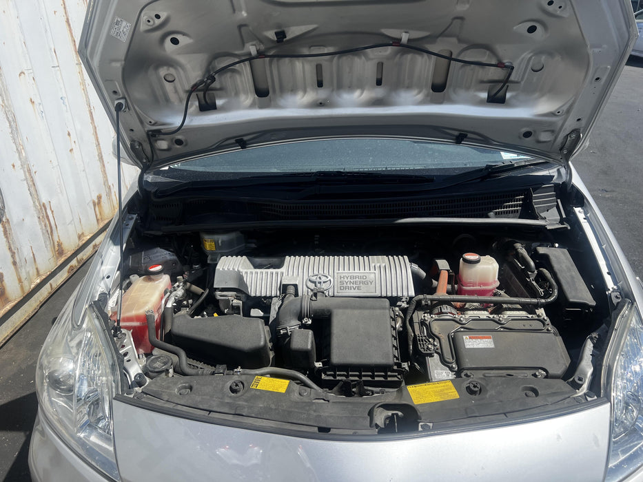 2014 Toyota Prius Hybrid W30 5831 - Used parts for sale