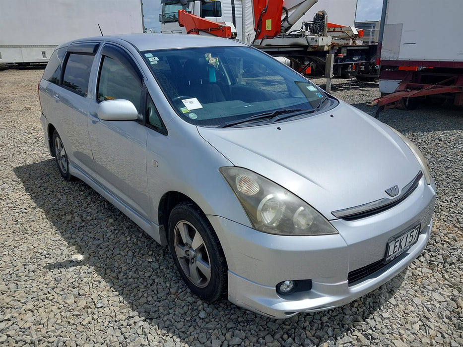 2005 Toyota Wish   5528 - Used parts for sale