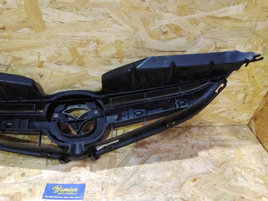 Mazda Premacy Premacy  Grille
