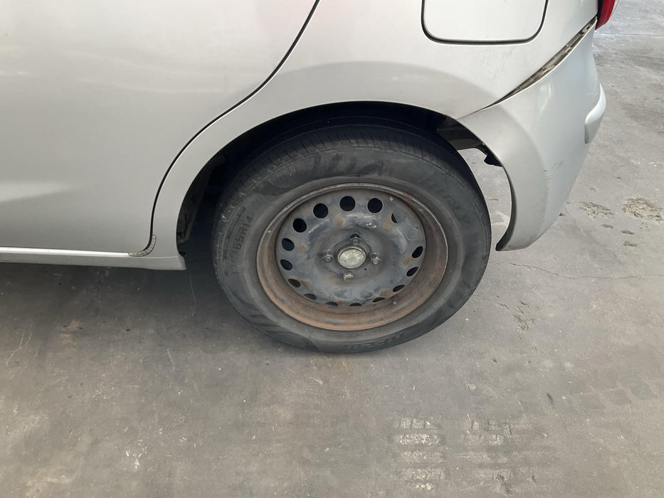 2010 Nissan March   5873 - Used parts for sale