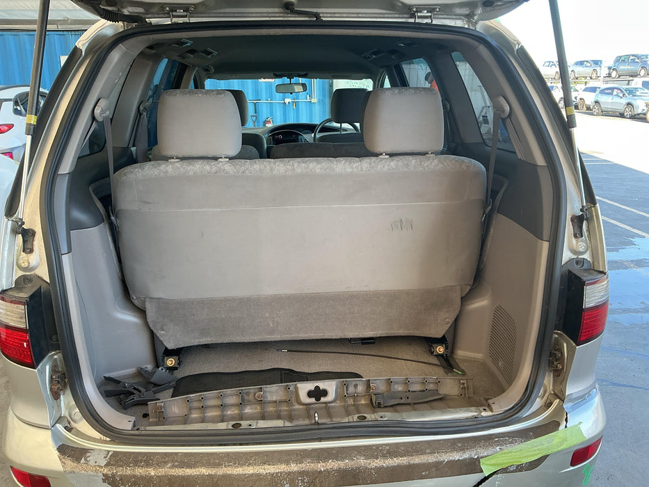 2000 Toyota Estima  R40 6172 - Used parts for sale