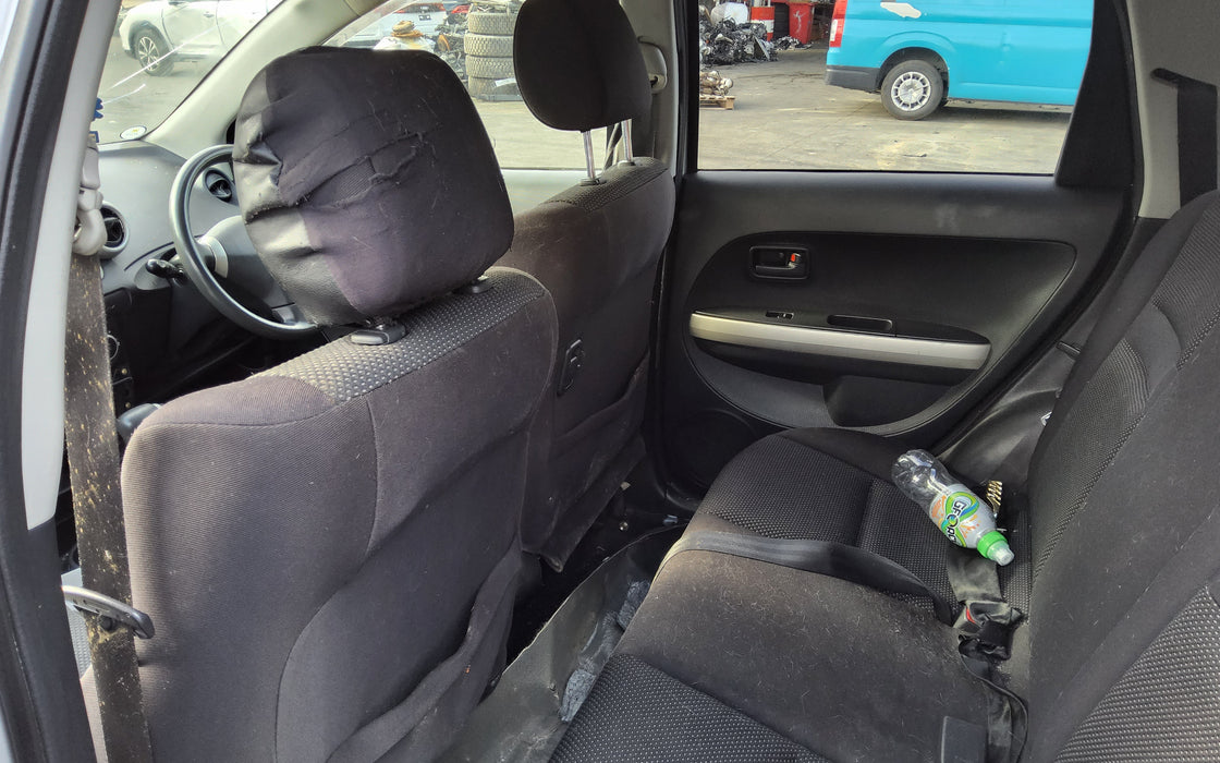 2002, Toyota, Ist, NCP60-0035342