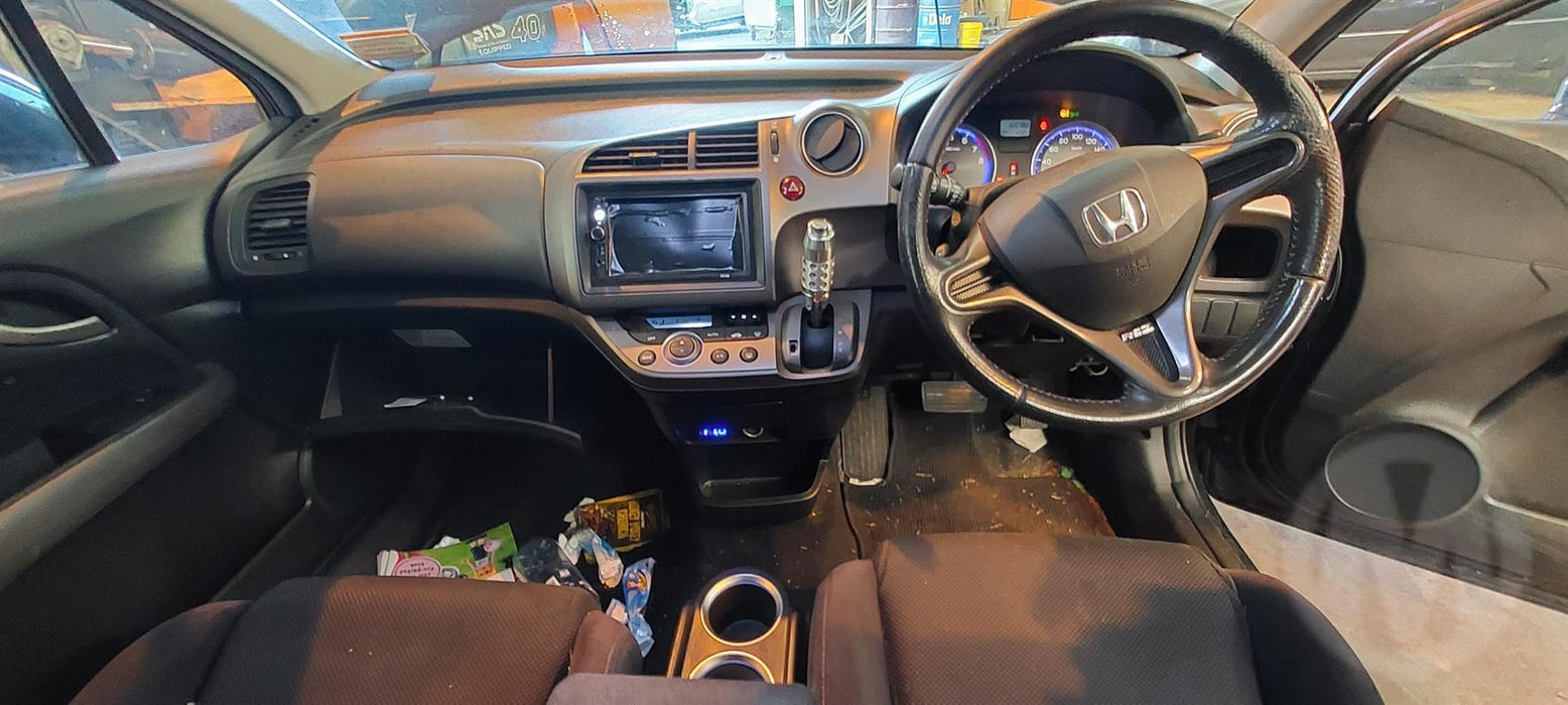2008 Honda Stream   5737 - Used parts for sale