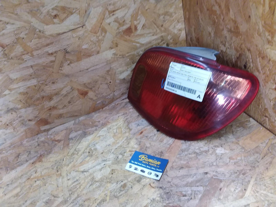 2004 Toyota Echo Vitz  Right Taillight