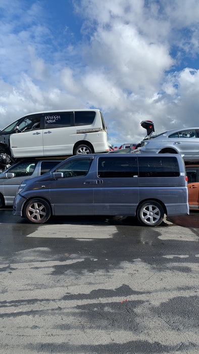 2002, Nissan, Elgrand, E51-007641