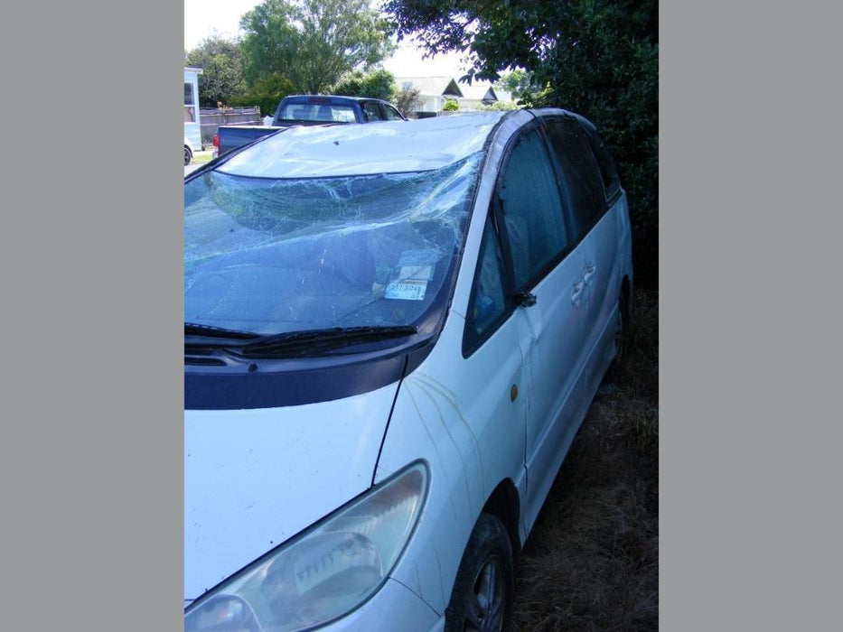 2001 Toyota Estima  R30 5811 - Used parts for sale