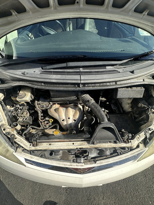 2004 Toyota Estima  R30 6226 - Used parts for sale