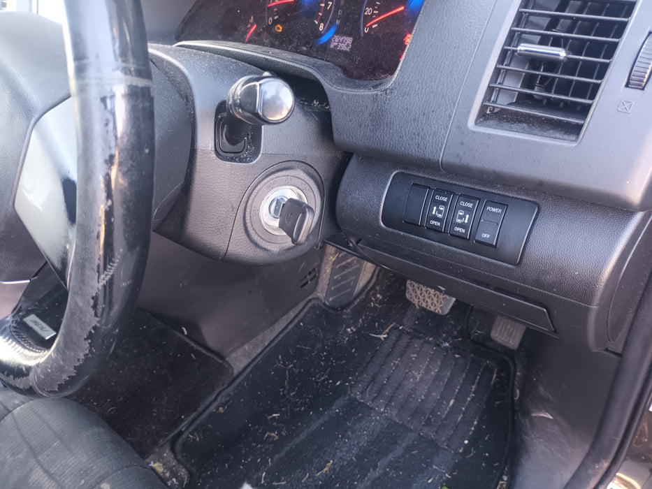 2010 Mazda MPV   6066 - Used parts for sale