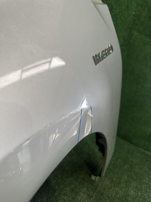 2016 Toyota Prius Hybrid W50 Left Front Guard