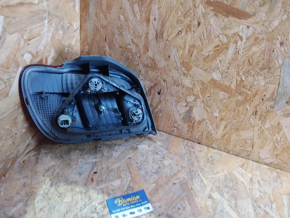 2004 Toyota Echo Vitz  Right Taillight