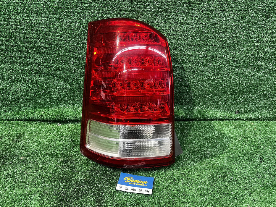 2009 Toyota Wish Hi E10 Left Taillight