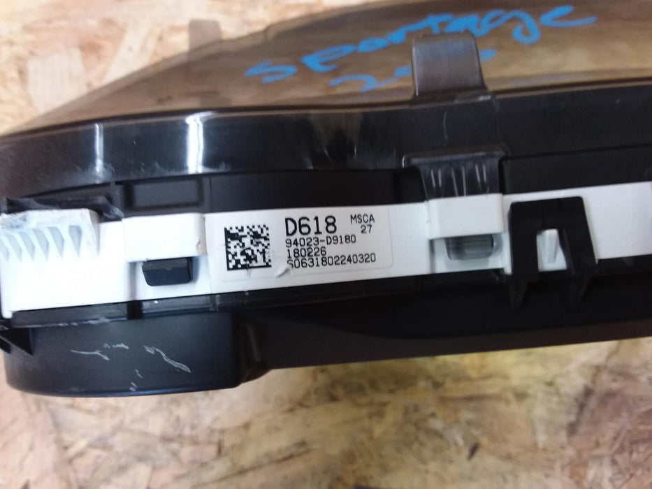 Kia Sportage Sportage  Instrument Cluster