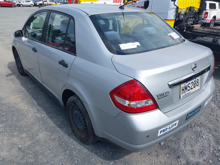 2011, Nissan, Tiida, LATIO, SC11-311781