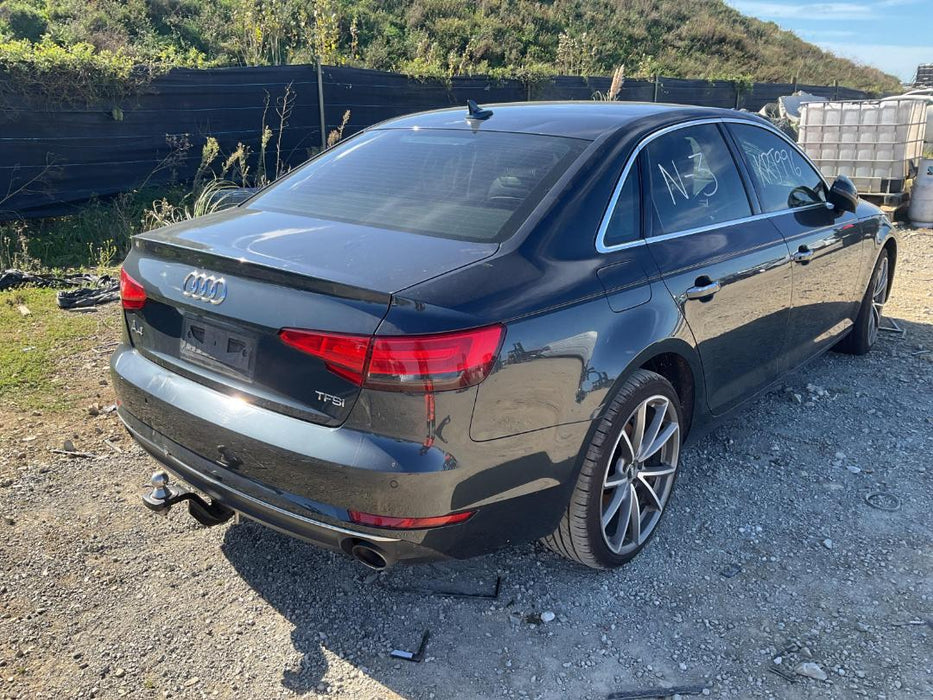 2017, Audi, A4, WAUZZZF45HN065515