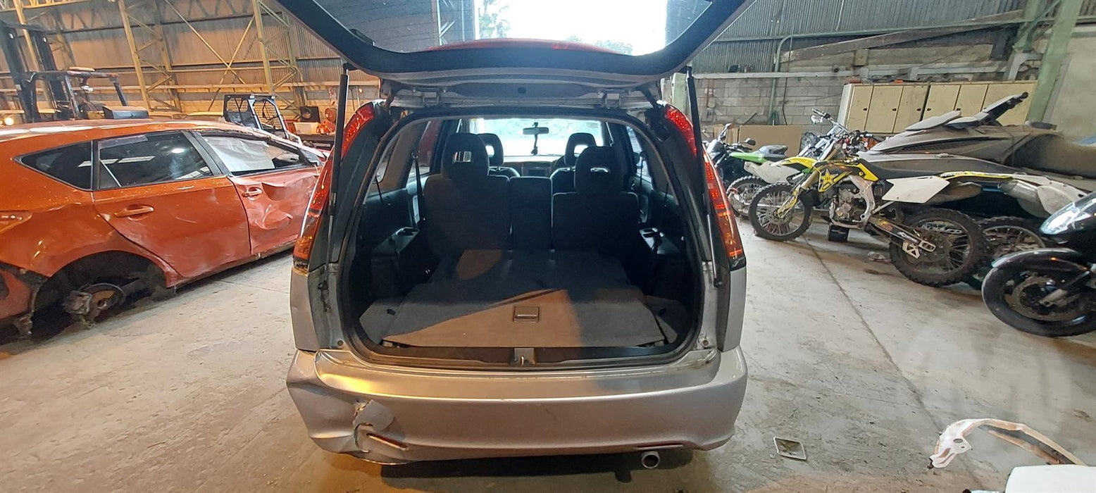 2004 Honda Stream   5379 - Used parts for sale