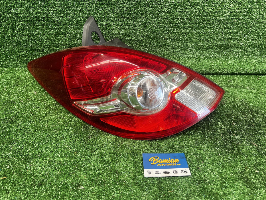 2010 Nissan Tiida  C11 Left Taillight