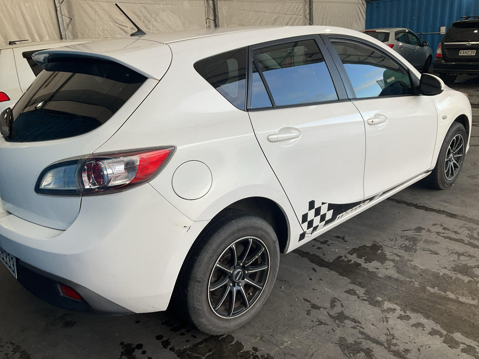 2010 Mazda 3 BL ~ NZ SPORTHATCH GLX 2.0  4806 - Used parts for sale