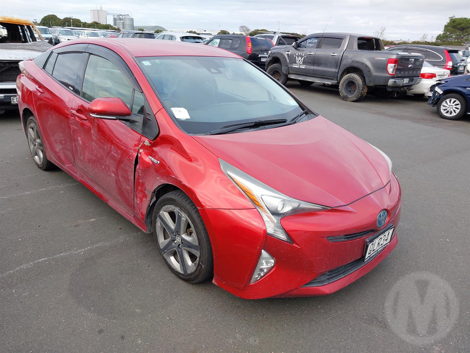 2015, Toyota, Prius, ZVW50-8001135