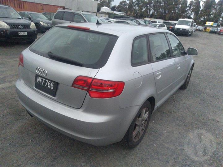 Audi, A3, WAUZZZ8P4AA027410