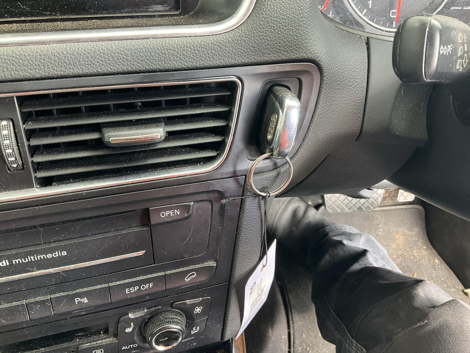 2009 Audi Q5   4294 - Used parts for sale