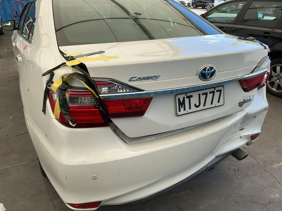 2014 Toyota Camry Hybrid XV50 6179 - Used parts for sale