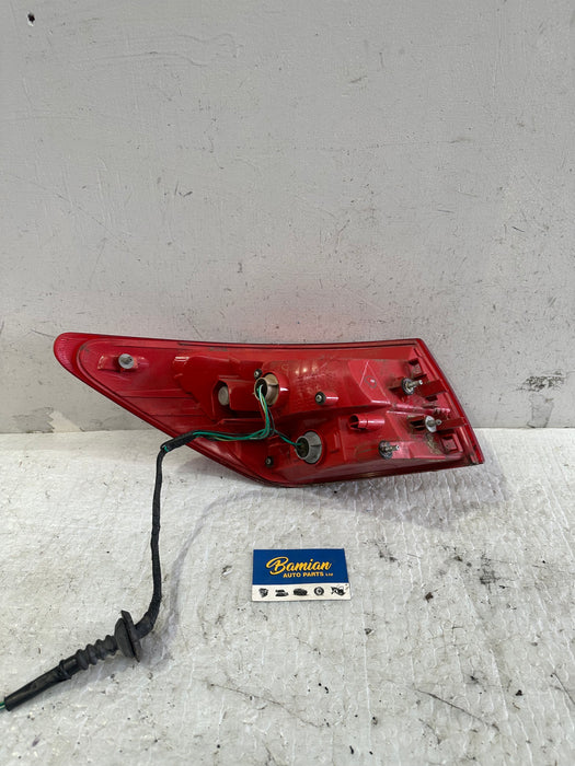 2005, Nissan, Bluebird Sylphy, II G11, Right Taillight