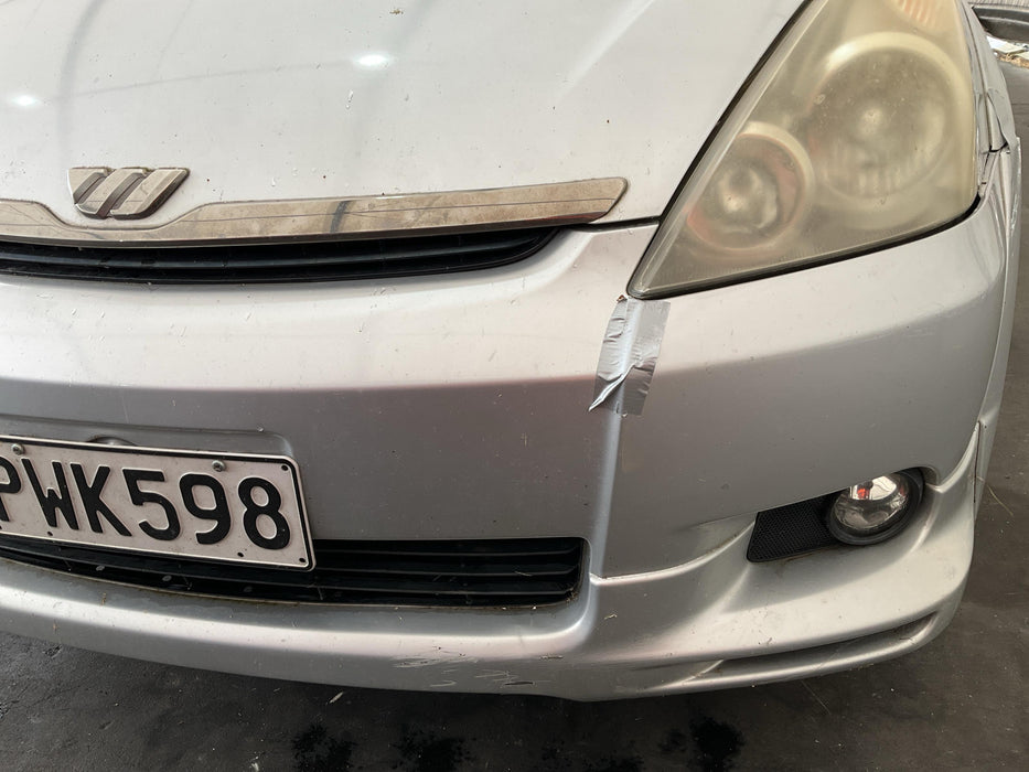 2004 Toyota Wish   5609 - Used parts for sale