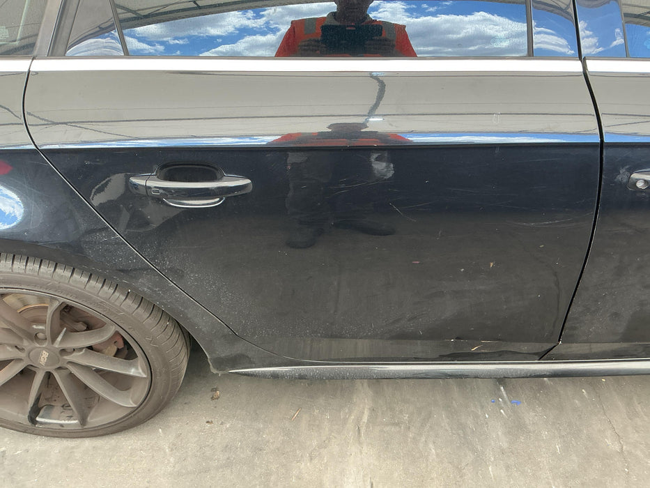 2009 Audi A4   6055 - Used parts for sale