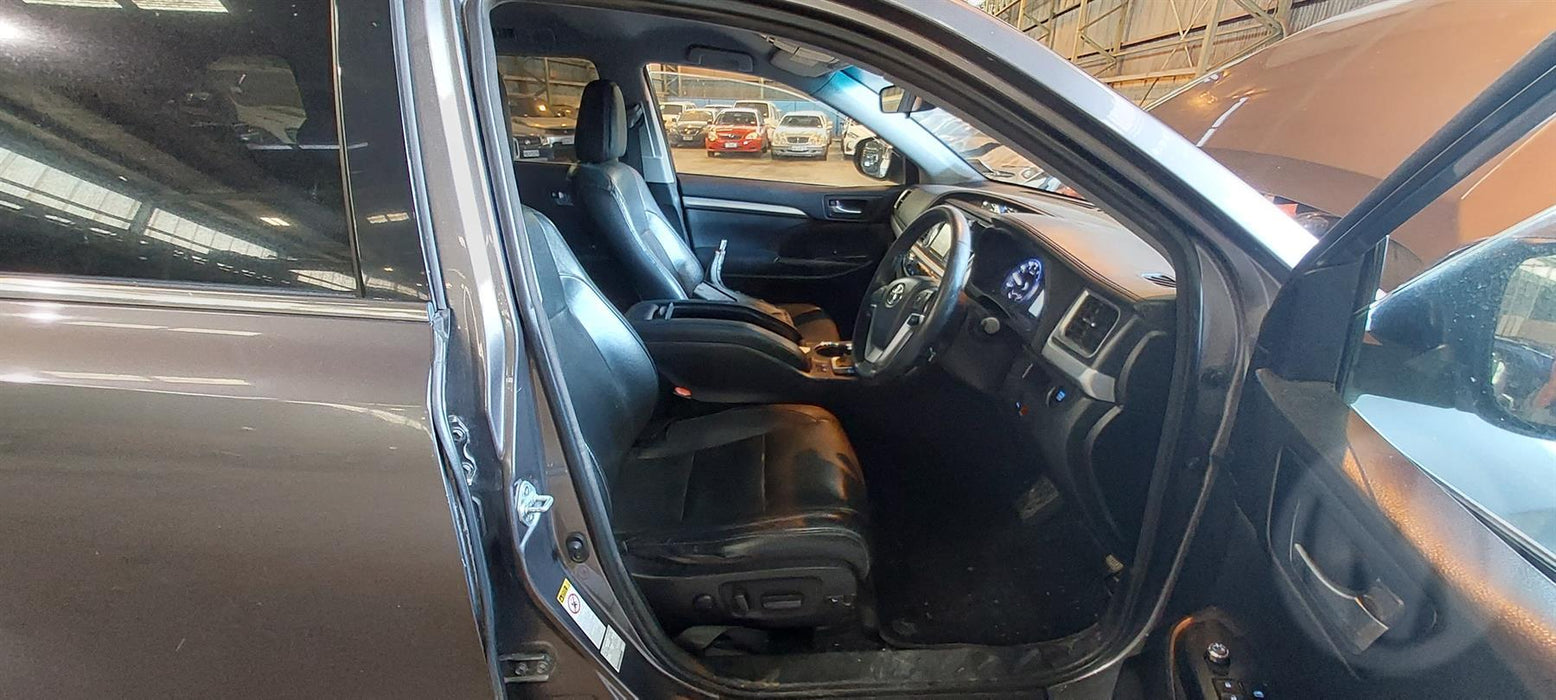2014 Toyota Highlander GXL 3.5P/4WD/6AT/SW/  5721 - Used parts for sale