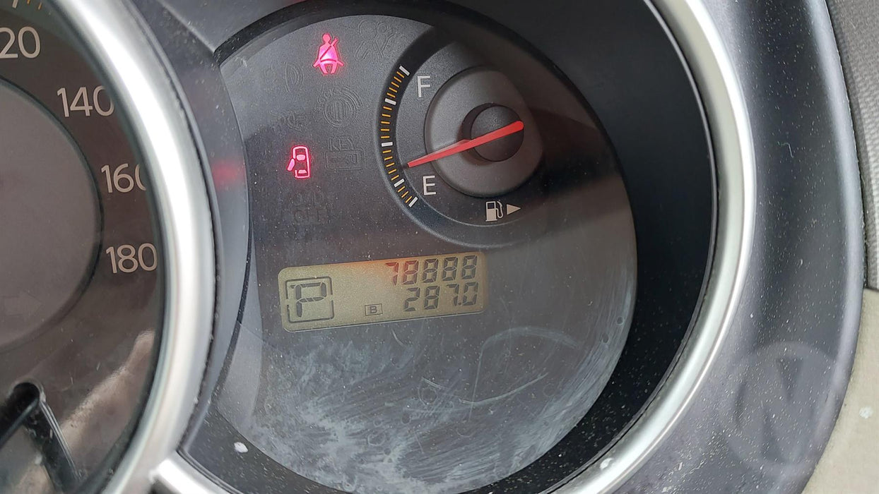 2006 Nissan Tiida   5287 - Used parts for sale