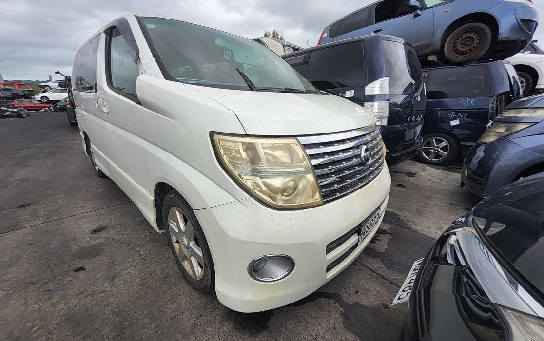 Nissan, Elgrand, ME51-013499