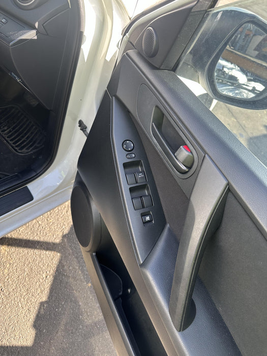 2010 Mazda 3 BL ~ NZ SPORTHATCH GLX 2.0  4806 - Used parts for sale