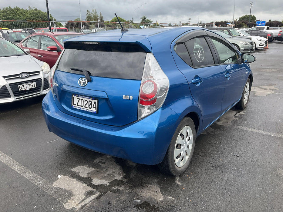 2013, Toyota, Aqua, HYBRID, NHP10-6131117