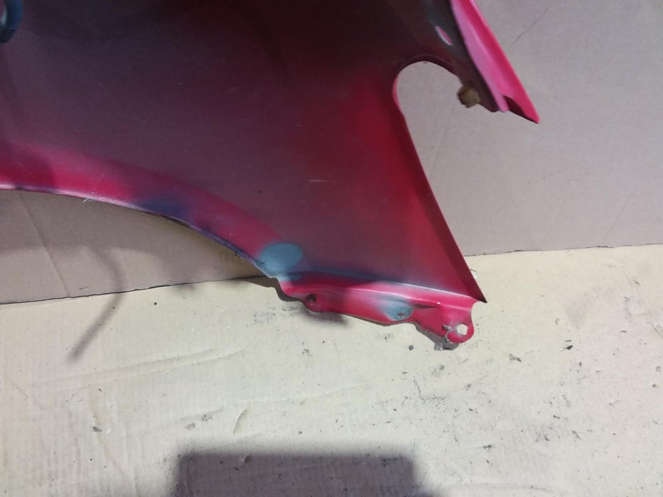 Toyota Yaris Vitz XP90 Yaris Left Guard