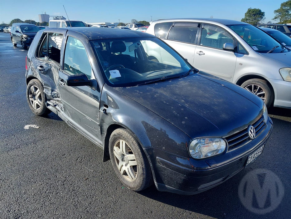 2004, Volkswagen, Golf, WVWZZZ1JZ4U006252